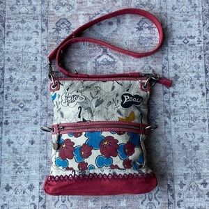 SAKROOTS Happy & Free Jute Floral Red Natural Crossbody